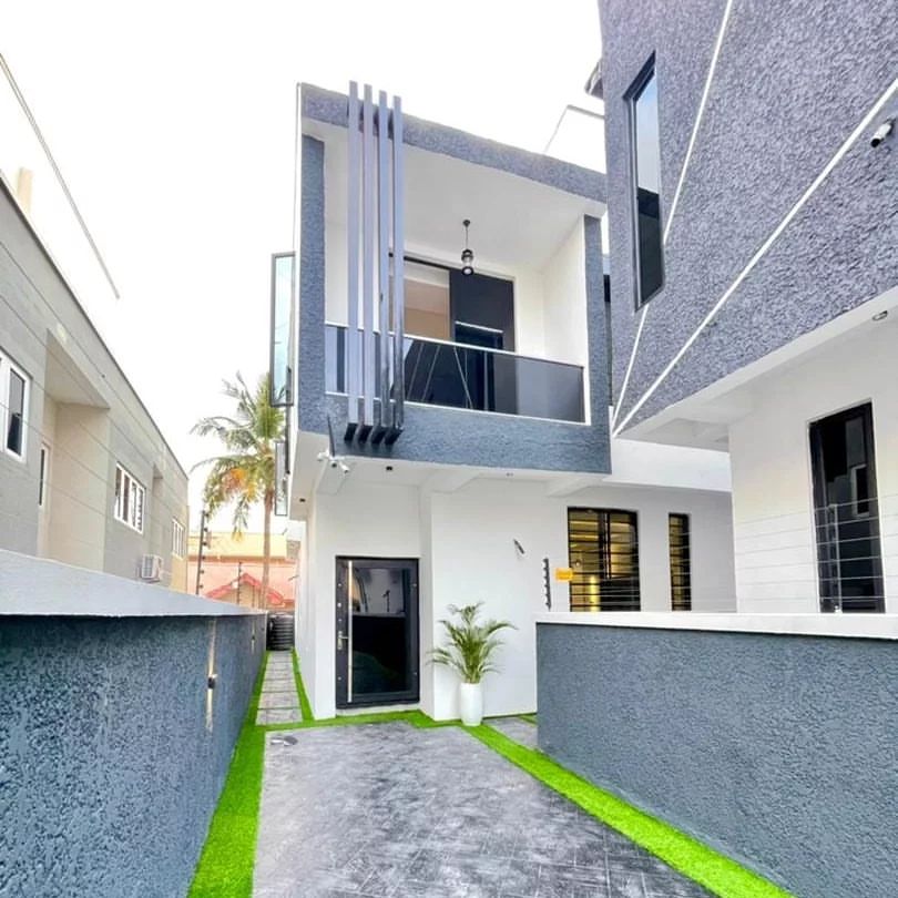 4-Bedroom Semi-Detached Duplex for Sale