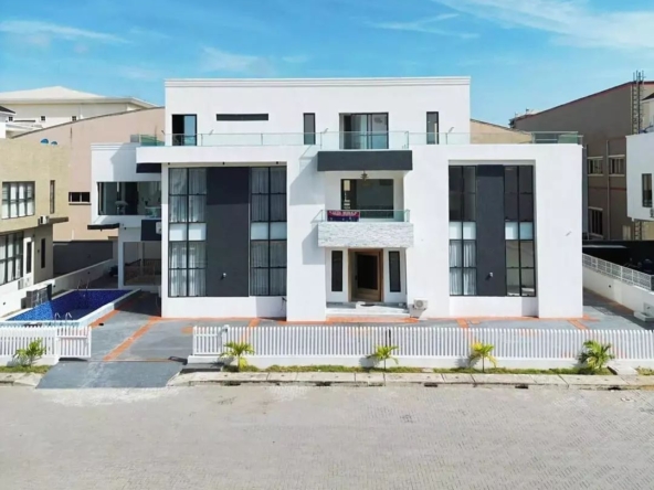 5-Bedroom Contemporary Detached Duplex