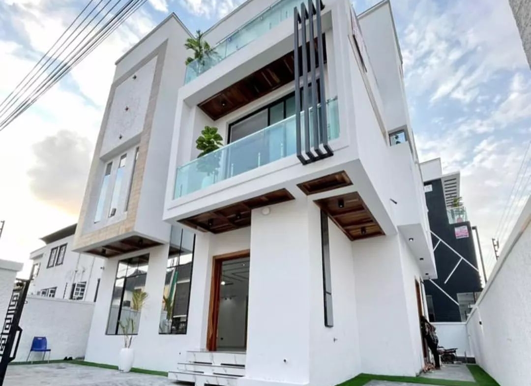 5-Bedroom Fully Detached Duplex