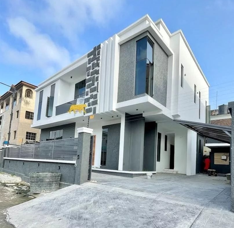 Tremendously Finished 5-Bedroom Fully Detached Duplex: A Home of Distinction for Sale