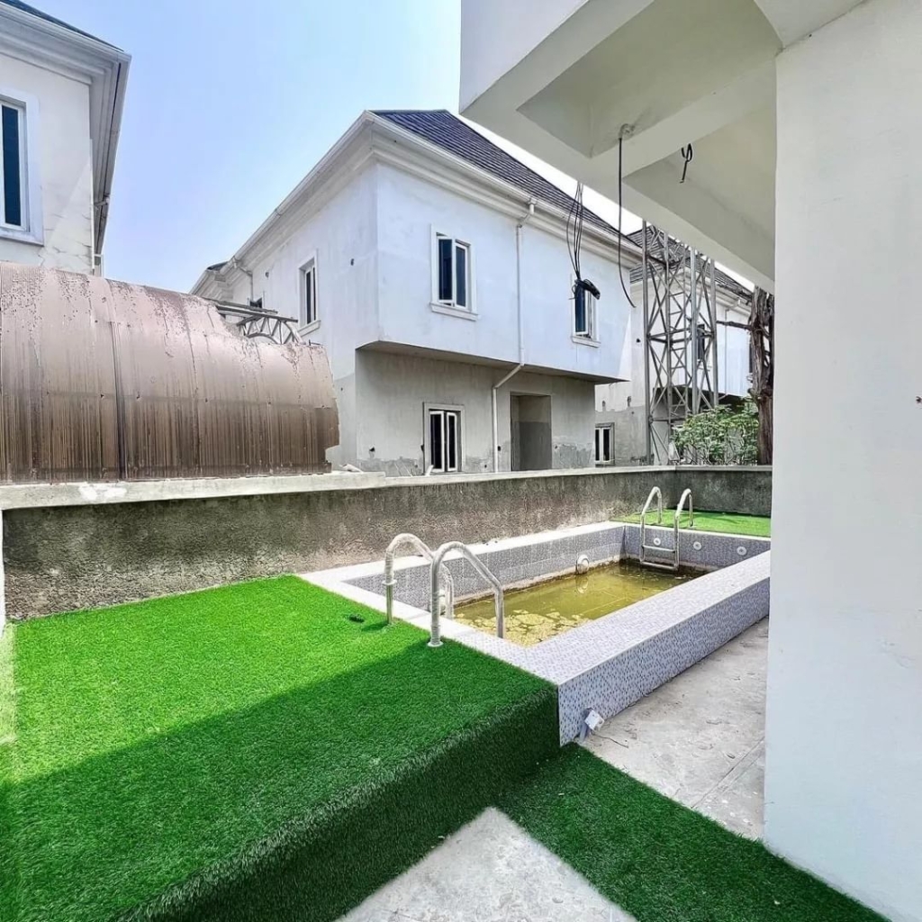 5-Bedroom Fully Detached Duplex